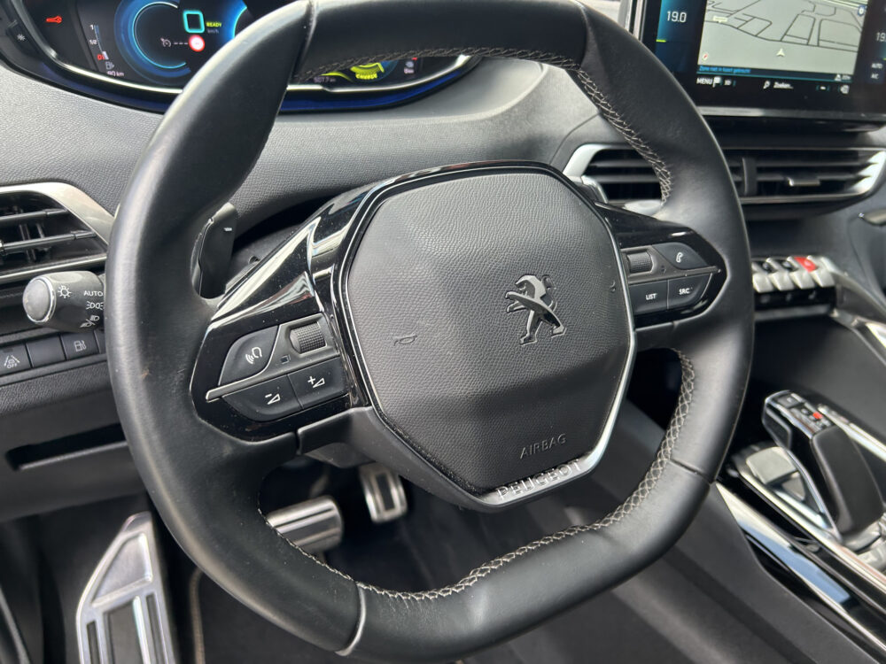 Peugeot 3008 1.6 HYbrid 225 Road Trip // KEYLESS // NAVI + CARPLAY // PDC V+A // CAMERA // HALF-LEDER // TREKHAAK!! 6