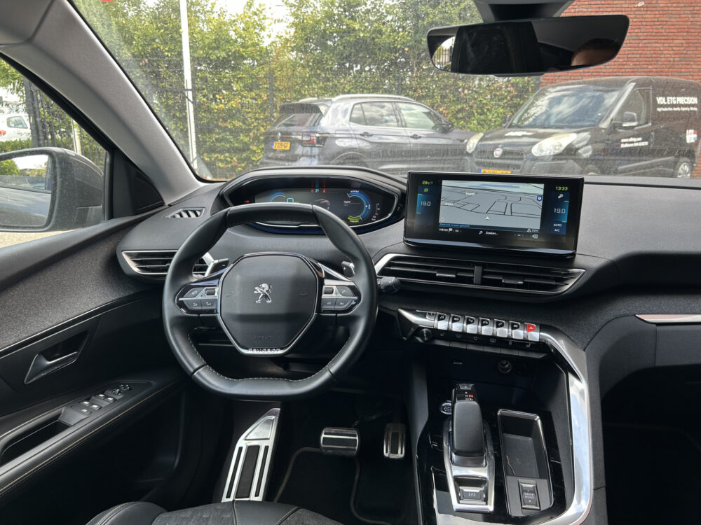 Peugeot 3008 1.6 HYbrid 225 Road Trip // KEYLESS // NAVI + CARPLAY // PDC V+A // CAMERA // HALF-LEDER // TREKHAAK!! 7