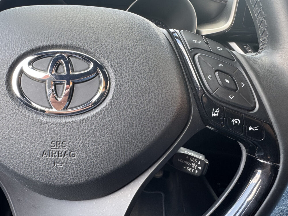 Toyota C-HR 1.8 Hybrid Executive // LED // ADAPTIVE CRUISE // NAVI // CLIMA // CAMERA // TREKHAAK! // 13