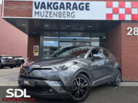 Toyota C-HR 1.8 Hybrid Executive // LED // ADAPTIVE CRUISE // NAVI // CLIMA // CAMERA // TREKHAAK! // 30