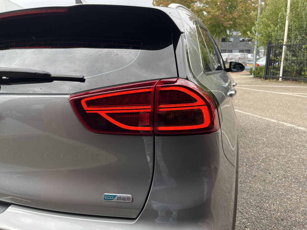 Kia Niro 1.6 GDi PHEV DynamicPlusLine // TREKHAAK // NAVI // KEYLESS ENTRY // ADAPTIVE CRUISE // CLIMA 12