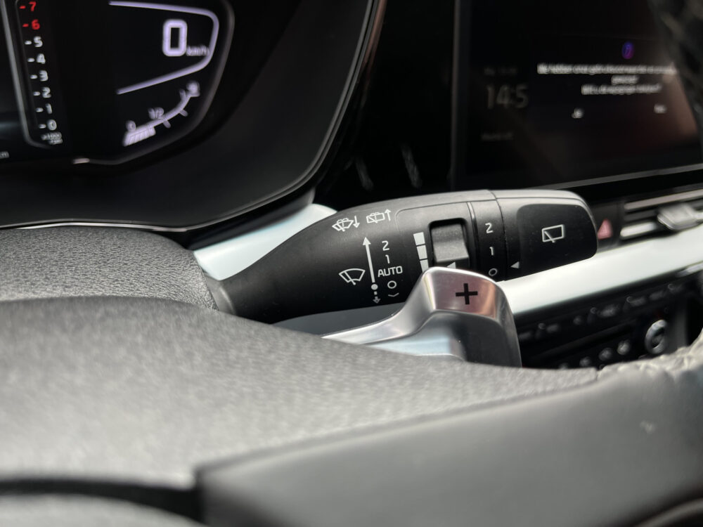 Kia Niro 1.6 GDi PHEV DynamicPlusLine // TREKHAAK // NAVI // KEYLESS ENTRY // ADAPTIVE CRUISE // CLIMA 24