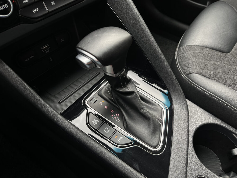 Kia Niro 1.6 GDi PHEV DynamicPlusLine // TREKHAAK // NAVI // KEYLESS ENTRY // ADAPTIVE CRUISE // CLIMA 25
