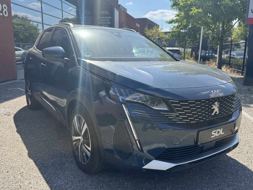 Peugeot 3008 1.6 HYbrid 225 Road Trip // NAVI // TREKHAAK // DODENHOEK // CLIMA // CRUISE // 2