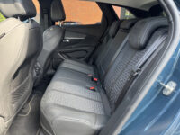 Peugeot 3008 1.6 HYbrid 225 Road Trip // NAVI // TREKHAAK // DODENHOEK // CLIMA // CRUISE // 37