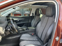 Peugeot 3008 1.2 PureTech Allure // NAVI + CARPLAY // PDC V+A // PANO/SCHUIFKANTELDAK // CAMERA // TREKHAAK!! 43