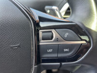 Peugeot 3008 1.2 PureTech Allure // NAVI + CARPLAY // PDC V+A // PANO/SCHUIFKANTELDAK // CAMERA // TREKHAAK!! 45