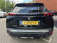 Peugeot 2008 1.2 PureTech Allure // LED // NAVI + CARPLAY // CAMERA // PDC // CLIMA 36