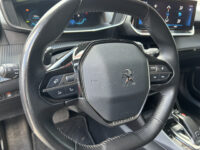 Peugeot 2008 1.2 PureTech Allure // LED // NAVI + CARPLAY // CAMERA // PDC // CLIMA 37