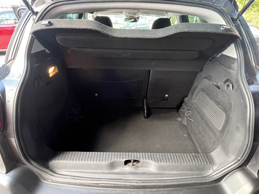 Citroën C3 Aircross 1.2 PureTech Shine // TREKHAAK // NAVI // CLIMA // PDC // CRUISE // DAB RADIO // APPLE CARPLAY / ANDROID AUTO // 27