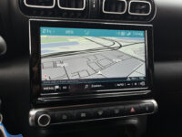 Citroën C3 Aircross 1.2 PureTech Shine // TREKHAAK // NAVI // CLIMA // PDC // CRUISE // DAB RADIO // APPLE CARPLAY / ANDROID AUTO // 57