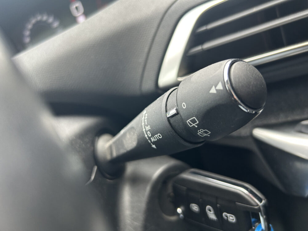Peugeot 3008 1.2 PureTech Allure // LED // NAVI + CARPLAY // PANO/SCHUIFKANTELDAK // CAMERA // PDC V+A 13