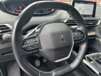 Peugeot 3008 1.2 PureTech Allure // LED // NAVI + CARPLAY // PANO/SCHUIFKANTELDAK // CAMERA // PDC V+A 39