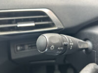 Peugeot 3008 1.2 PureTech Allure // LED // NAVI + CARPLAY // PANO/SCHUIFKANTELDAK // CAMERA // PDC V+A 44