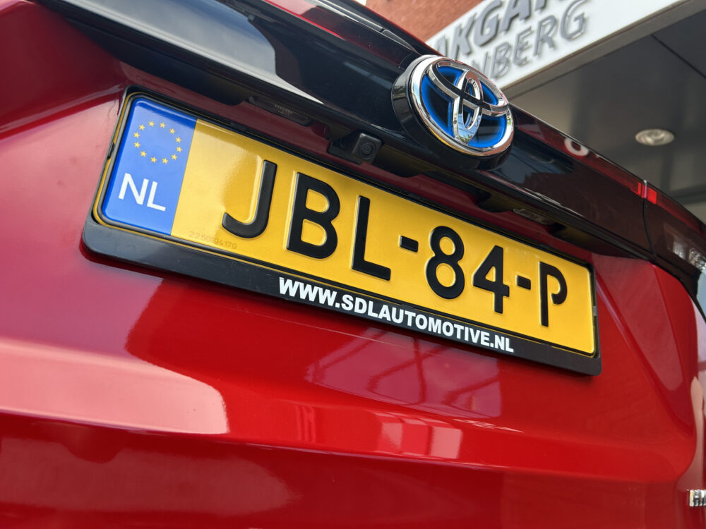 Toyota Yaris Cross 1.5 Hybrid First Edition // FULL LED // KEYLESS // DODEHOEK // ADAPT. CRUISE // CAMERA // STUUR+STOELVERWARMING // 31