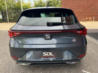 SEAT Leon 1.4 TSI eHybrid PHEV FR // FULL LED // NAVI + CARPLAY // CLIMA // CAMERA // PDC V+A 36