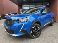 Peugeot 2008 1.2 PureTech Allure // LED // PANO/SCHUIFKANTELDAK // CLIMA // CAMERA // NAVI + CARPLAY // PDC V+A 35