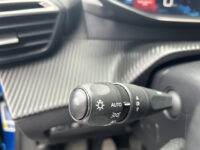 Peugeot 2008 1.2 PureTech Allure // LED // PANO/SCHUIFKANTELDAK // CLIMA // CAMERA // NAVI + CARPLAY // PDC V+A 46