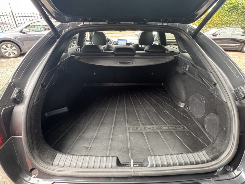 Kia ProCeed 1.6 T-GDI GT 204PK!! // NAVI // SCHUIF-KANTEL DAK // CAMERA // CLIMA // JBL AUDIO // MEMRORY SEATS // 35