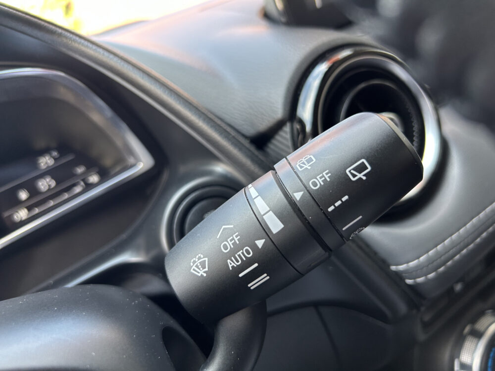 Mazda CX-3 2.0 SkyActiv-G 120 GT-M // FULL LED // NAVI + CARPLAY // CAMERA // CLIMA // PDC V+A // KEYLESS // HUD 12