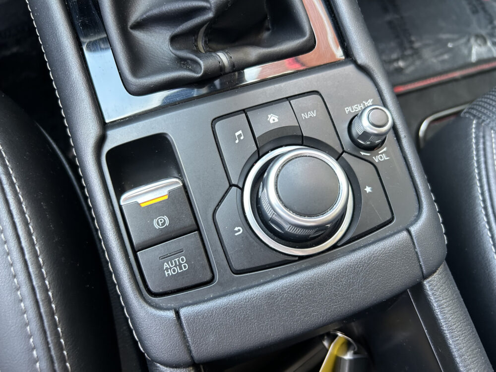 Mazda CX-3 2.0 SkyActiv-G 120 GT-M // FULL LED // NAVI + CARPLAY // CAMERA // CLIMA // PDC V+A // KEYLESS // HUD 19
