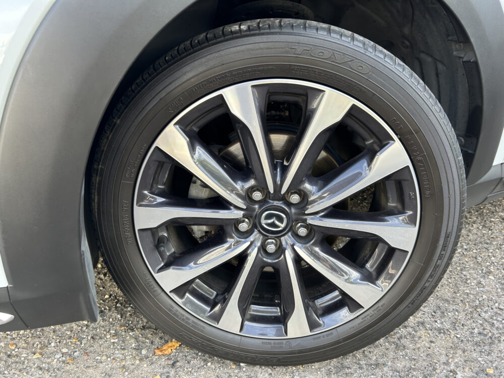 Mazda CX-3 2.0 SkyActiv-G 120 GT-M // FULL LED // NAVI + CARPLAY // CAMERA // CLIMA // PDC V+A // KEYLESS // HUD 26