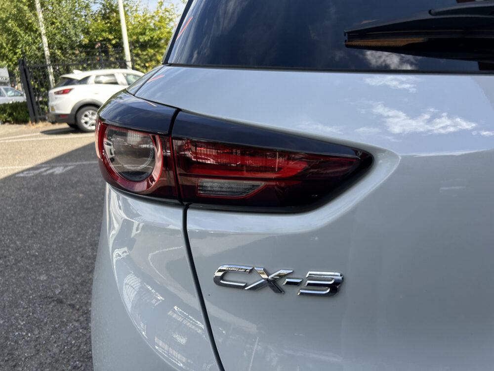 Mazda CX-3 2.0 SkyActiv-G 120 GT-M // FULL LED // NAVI + CARPLAY // CAMERA // CLIMA // PDC V+A // KEYLESS // HUD 29
