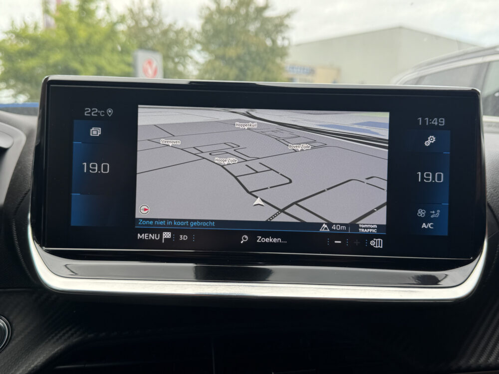 Peugeot 2008 1.2 PureTech Allure // PANO/SCHUIFKANTELDAK // CLIMA // CAMERA // NAVI + CARPLAY // PDC V+A 13