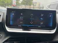 Peugeot 2008 1.2 PureTech Allure // PANO/SCHUIFKANTELDAK // CLIMA // CAMERA // NAVI + CARPLAY // PDC V+A 48