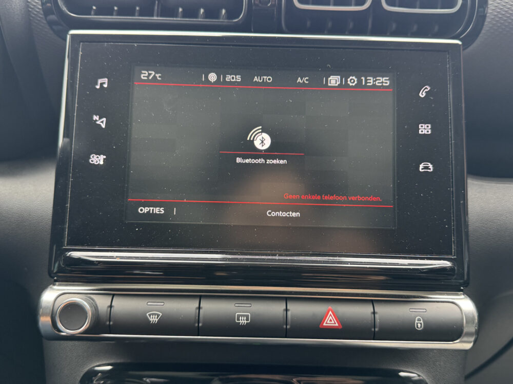 Citroën C3 Aircross 1.2 PureTech S&S Shine 5500KM!!! // PANO/SCHUIFKANTELDAK // CLIMA // CAMERA // NAVI + CARPLAY // 18