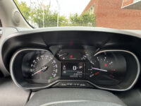 Citroën C3 Aircross 1.2 PureTech S&S Shine 5500KM!!! // PANO/SCHUIFKANTELDAK // CLIMA // CAMERA // NAVI + CARPLAY // 57