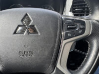 Mitsubishi Outlander 2.4 PHEV Intense // APPLE CARPLAY - ANDROID AUTO // CAMERA // CLIMA // CRUISE // TREKHAAK // 41