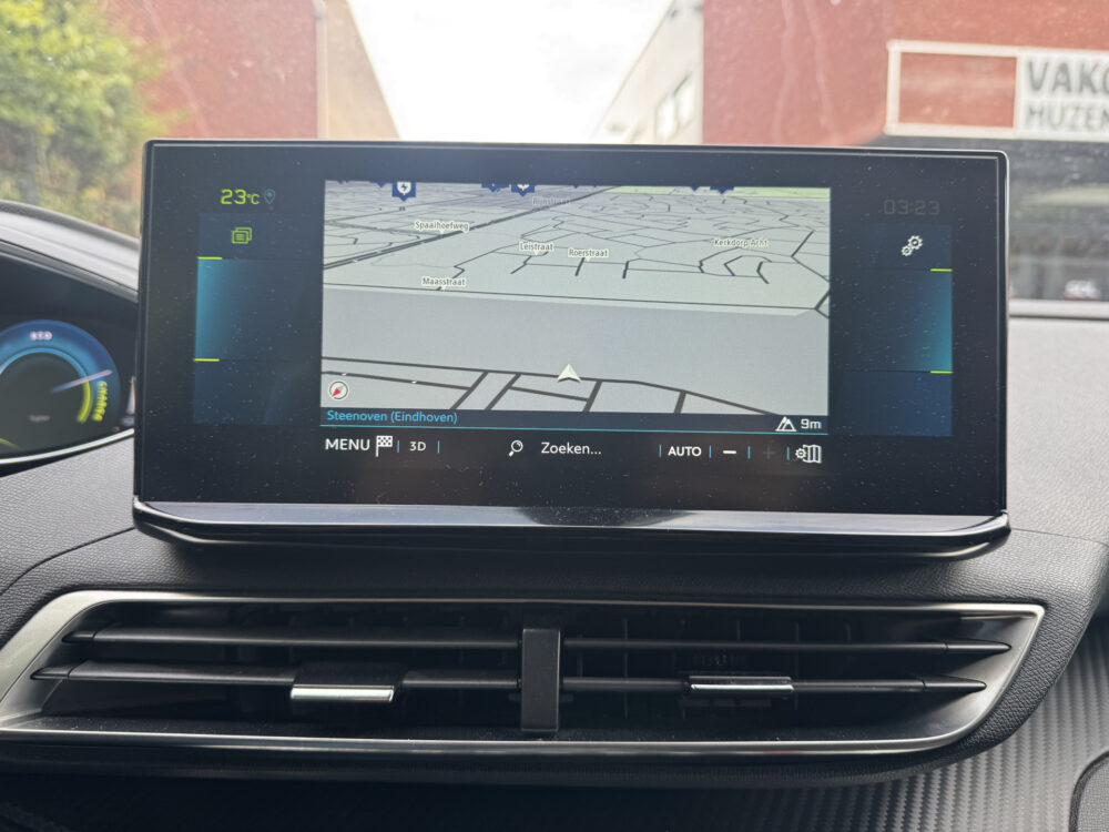 Peugeot 3008 1.6 HYbrid 225 Allure // NAVI // CLIMA // CRUISE // STOELVERWARMING // DAB RADIO // 12
