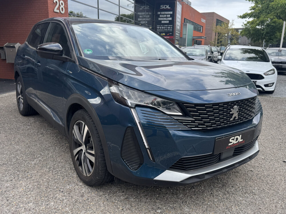Peugeot 3008 1.6 HYbrid 225 Allure // NAVI // CLIMA // CRUISE // STOELVERWARMING // DAB RADIO // 2