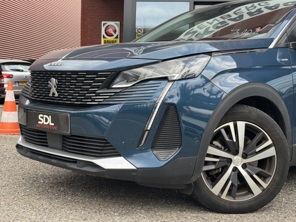 Peugeot 3008 1.6 HYbrid 225 Allure // NAVI // CLIMA // CRUISE // STOELVERWARMING // DAB RADIO // 5