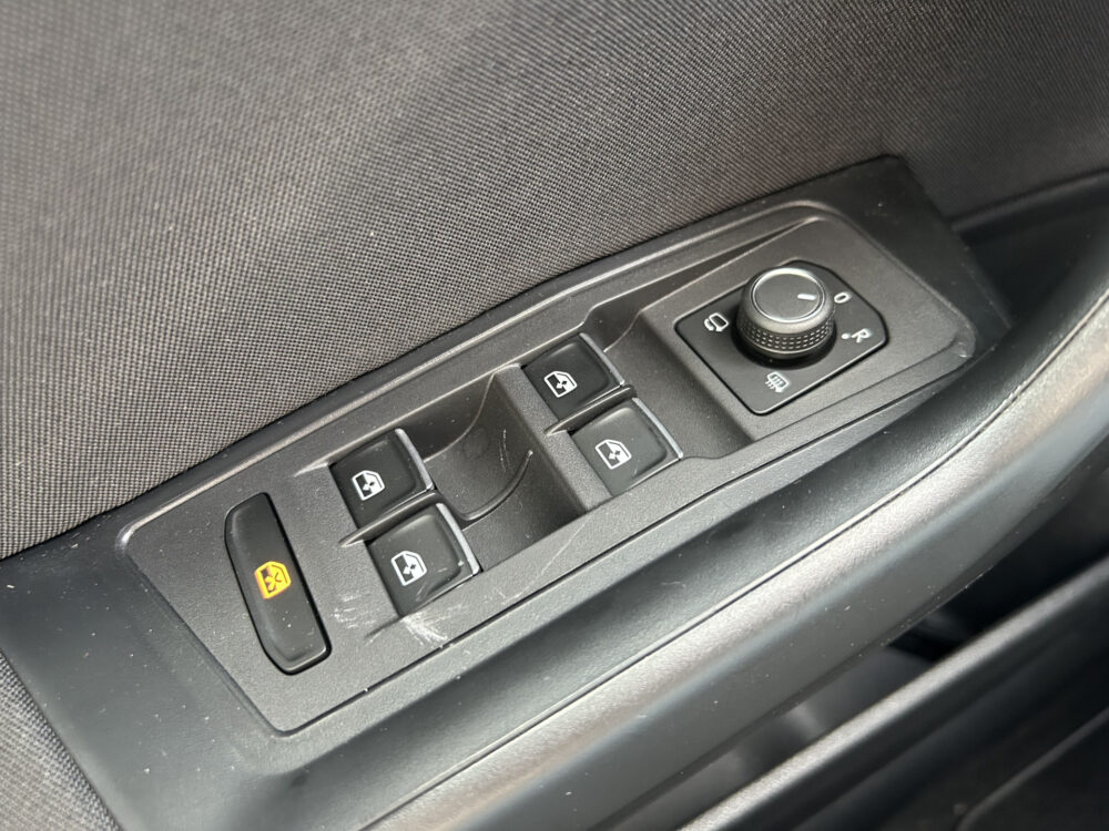 Volkswagen T-Roc 1.0 TSI Style // TREKHAAK // NAVI // CAMERA // PDC V+A // CLIMA // DIGITAL COCKPIT 20
