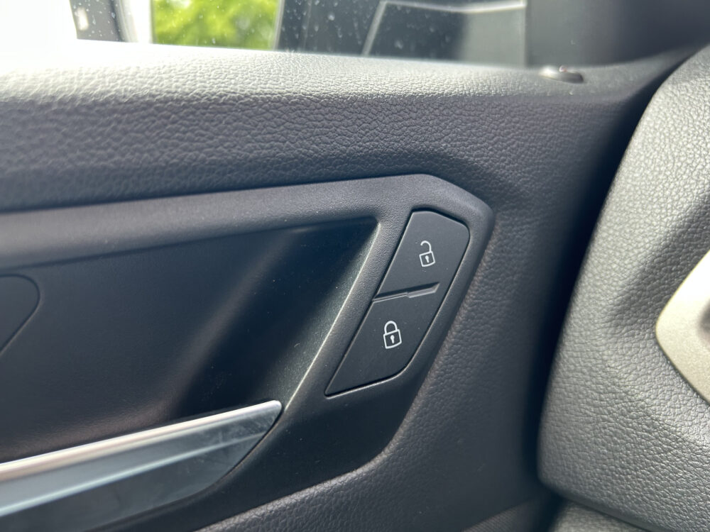 Volkswagen T-Roc 1.0 TSI Style // TREKHAAK // NAVI // CAMERA // PDC V+A // CLIMA // DIGITAL COCKPIT 21