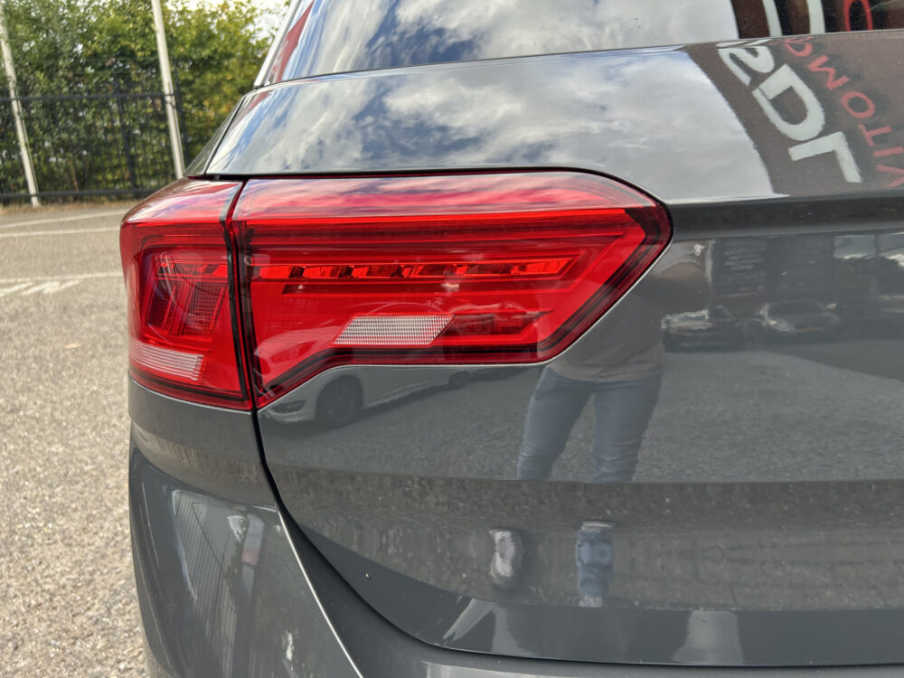 Volkswagen T-Roc 1.0 TSI Style // TREKHAAK // NAVI // CAMERA // PDC V+A // CLIMA // DIGITAL COCKPIT 25