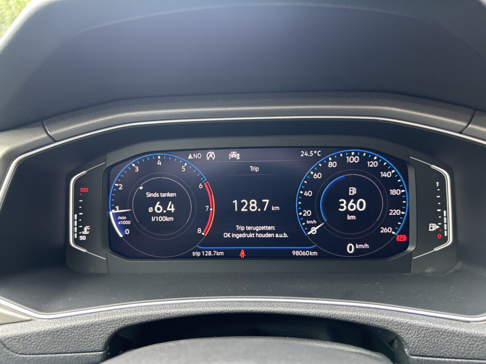 Volkswagen T-Roc 1.0 TSI Style // TREKHAAK // NAVI // CAMERA // PDC V+A // CLIMA // DIGITAL COCKPIT 27