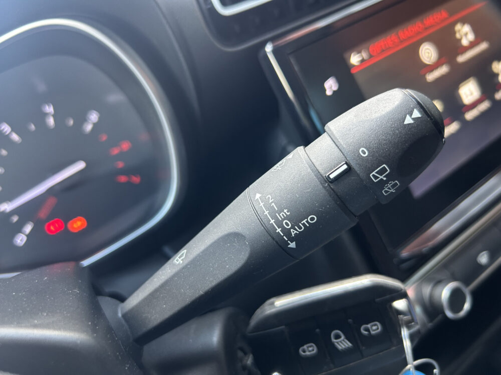 Citroën C3 Aircross 1.2 PureTech Shine // NAVI // CLIMA // CAMERA // CLIMA // CRUISE // APPLE CARPLAY / ANDROID AUTO 13