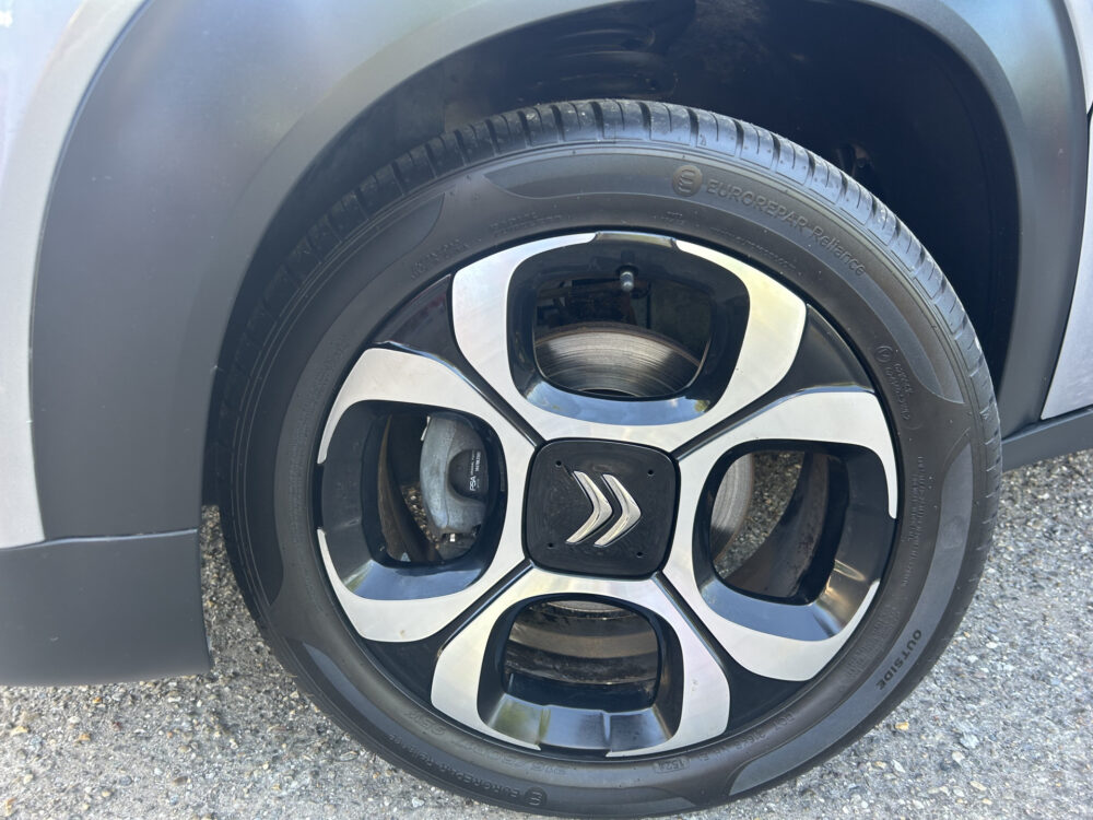Citroën C3 Aircross 1.2 PureTech Shine // NAVI // CLIMA // CAMERA // CLIMA // CRUISE // APPLE CARPLAY / ANDROID AUTO 23