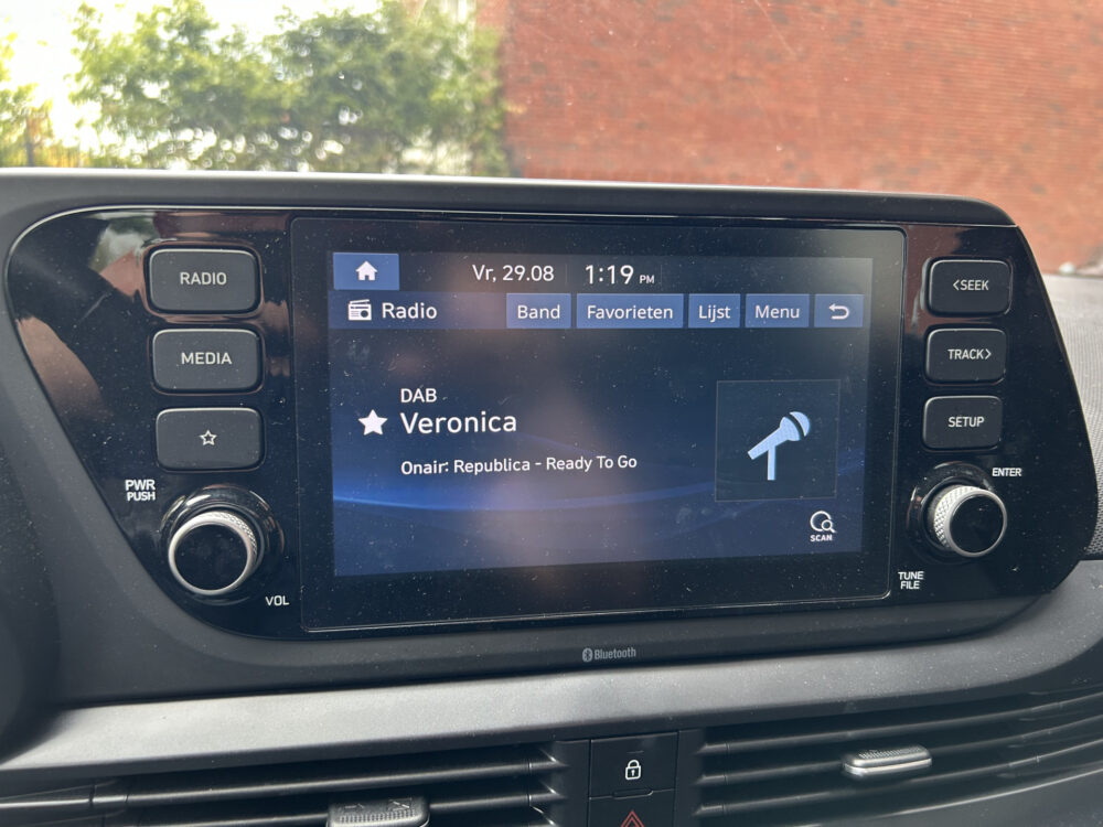 Hyundai i20 1.0 T-GDI Comfort // CRUISE // PDC // APPLE CARPLAY / ANDROID AUTO // CAMERA // AIRCO 16