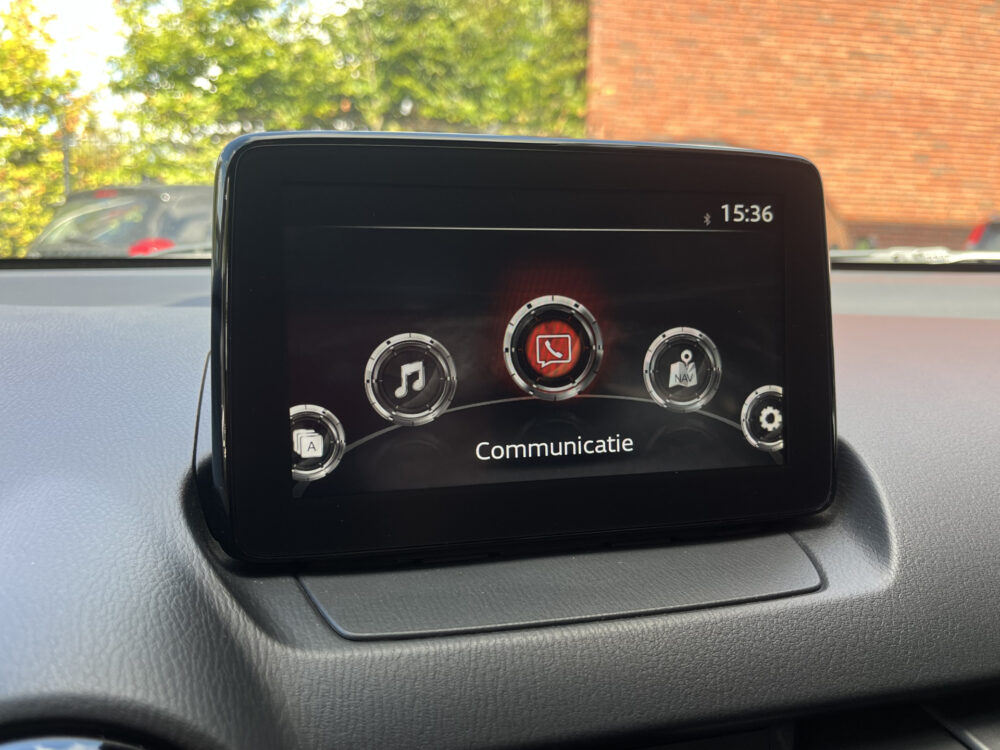 Mazda 2 1.5 Skyactiv-G Dynamic // DODEHOEK // NAVI // CRUISE CONTROL // CLIMA // DAB // PDC // 28