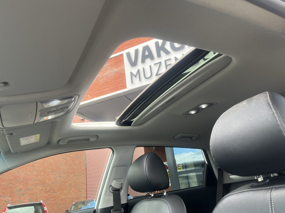 Kia Niro 1.6 GDi Hybrid ExecutiveLine // LEDER // ELEK. STOEL+GEHEUGEN // SCHUIF-KANTELDAK // JBL // DODEHOEK // ADAPT. CRUISE // STOELVE 14