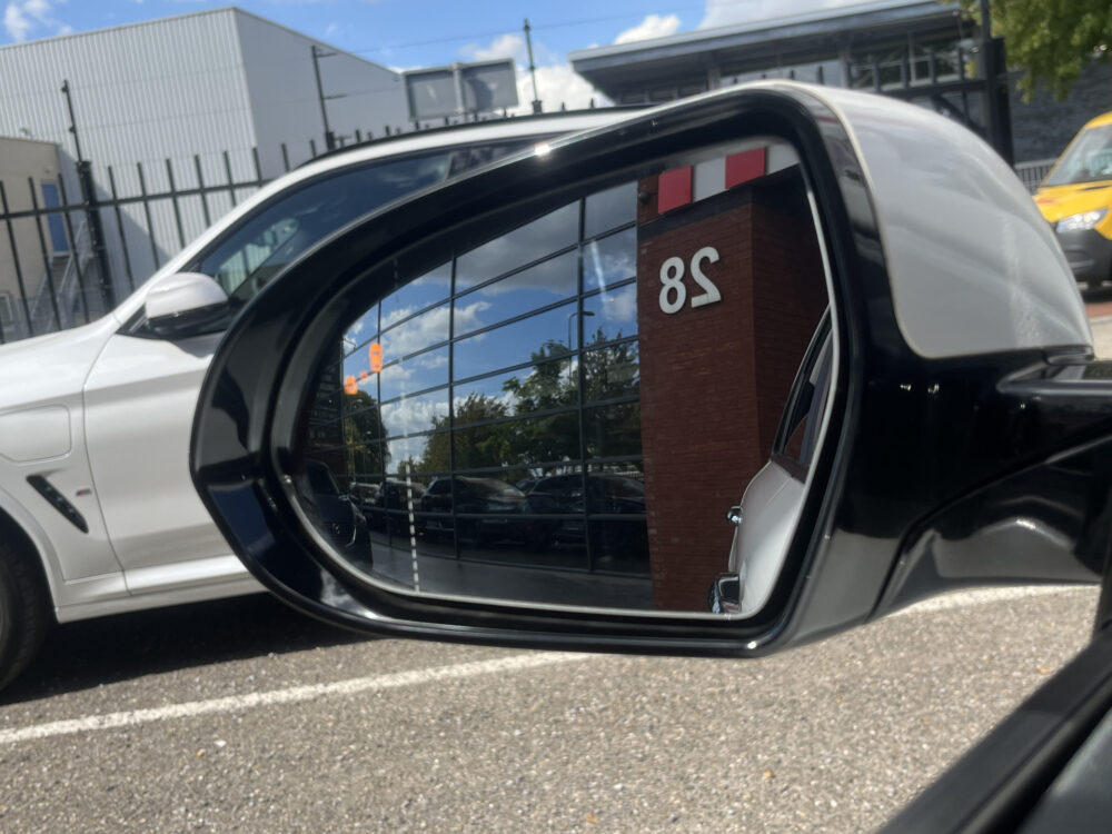 Kia Niro 1.6 GDi Hybrid ExecutiveLine // LEDER // ELEK. STOEL+GEHEUGEN // SCHUIF-KANTELDAK // JBL // DODEHOEK // ADAPT. CRUISE // STOELVE 20