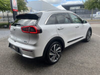Kia Niro 1.6 GDi Hybrid ExecutiveLine // LEDER // ELEK. STOEL+GEHEUGEN // SCHUIF-KANTELDAK // JBL // DODEHOEK // ADAPT. CRUISE // STOELVE 45