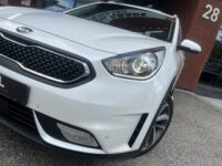 Kia Niro 1.6 GDi Hybrid ExecutiveLine // LEDER // ELEK. STOEL+GEHEUGEN // SCHUIF-KANTELDAK // JBL // DODEHOEK // ADAPT. CRUISE // STOELVE 49