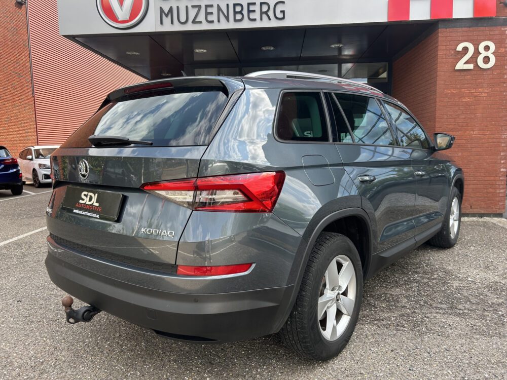 Škoda Kodiaq 1.4 TSI ACT Style // FULL LED // NAVI + CARPLAY // PDC V+A // CRUISE // ELEK. TREKHAAK!! 2