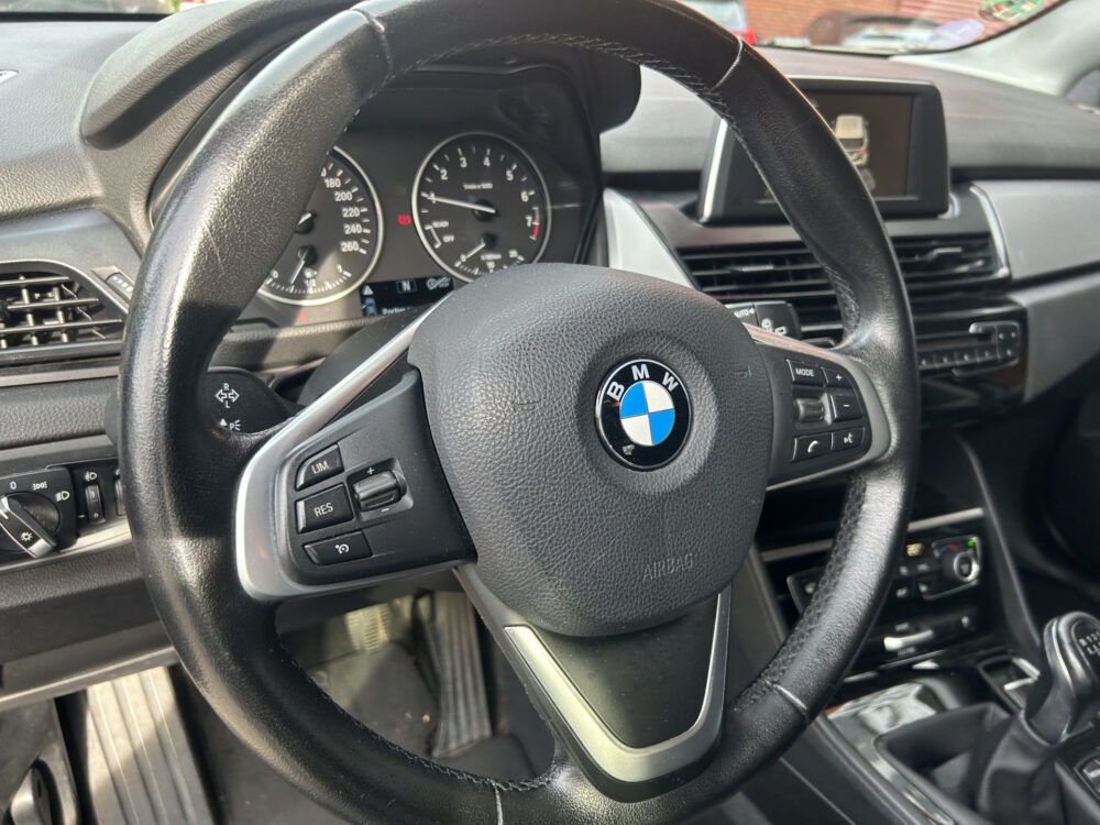 BMW 2 Serie Active Tourer 218i // NAVI // PDC // CRUISE // CLIMA // STOELVERWARMING 6
