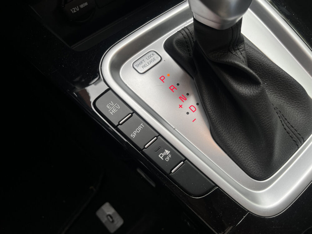 Kia Ceed Sportswagon 1.6 GDI PHEV DynamicLine // FULL LED // KEYLESS // NAVI + CARPLAY // PDC // CRUISE 25